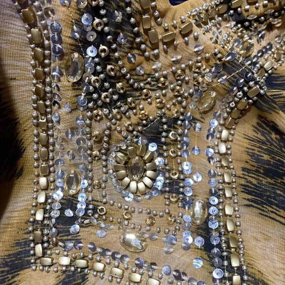 Faith Animal Print Beaded Chiffon Sheer V-Neck Tunic Blouse Size Medium - Picture 10 of 10